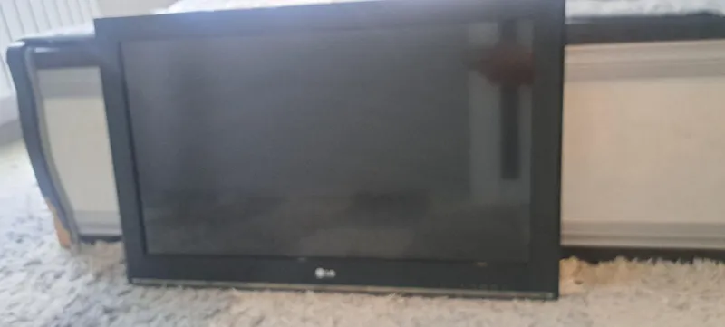 Телевизор LG 1