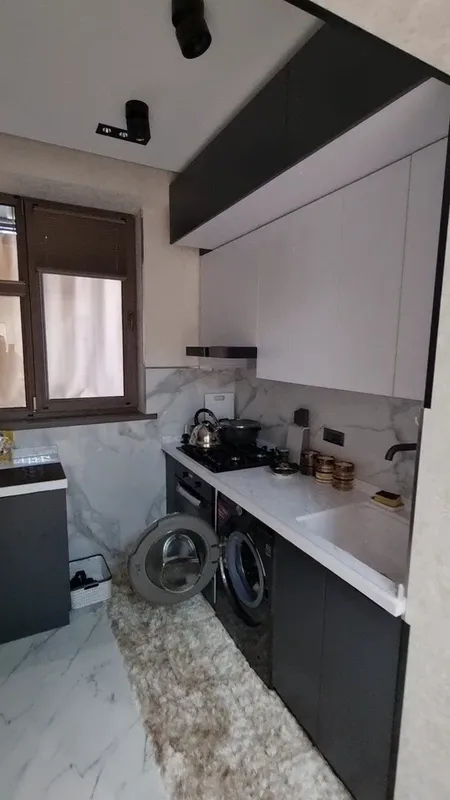 Продаётся 3/3/4 Банковский дом. 4