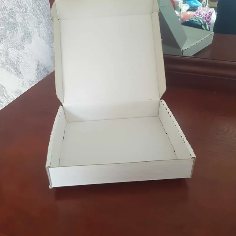 Продам картон каробки 300 сум. 5