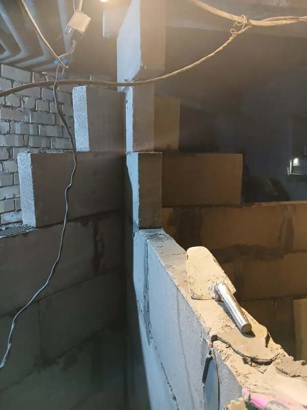 Кладка кирпича газаблок — фото 2