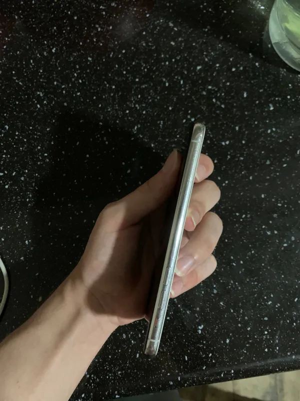 Iphone 11 pro белого цвета 3