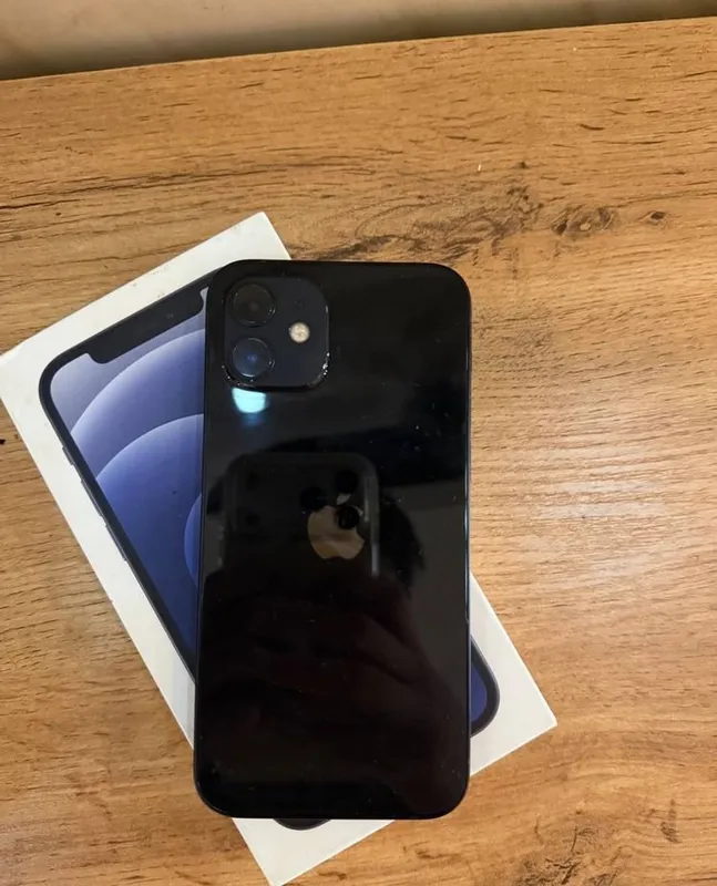 64 GB xotirali ikkita iPhone 12 2