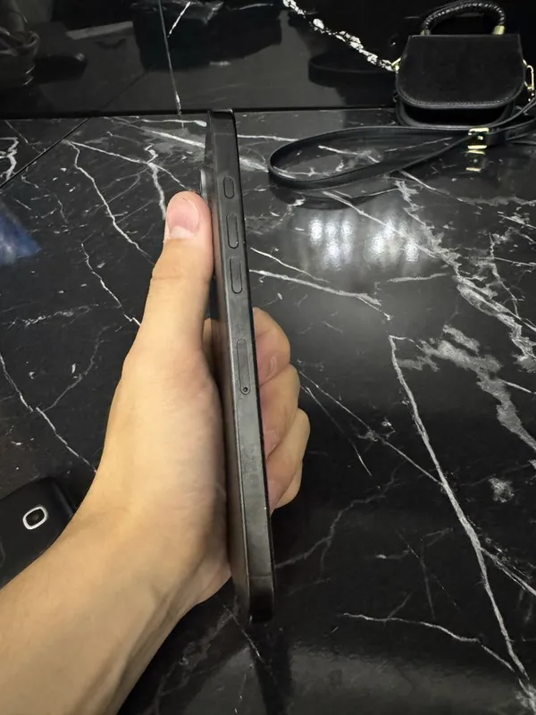 Iphone 16 pro max 5 Iphone 16 pro max 5