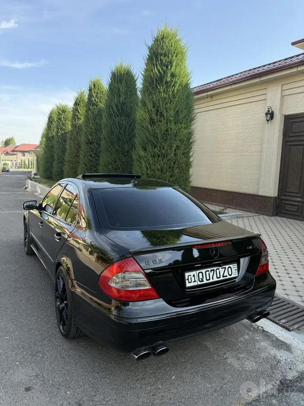 Mercedes-Benz W211 6,3 AMG 4 Mercedes-Benz W211 6,3 AMG 4