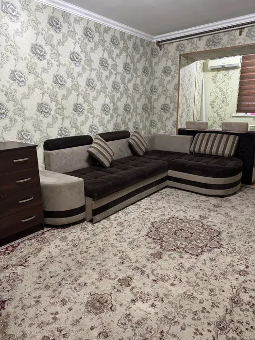 метро Максим Горкий 6