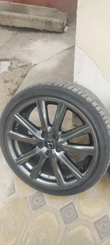Продаётся диски кованые оригинал 245/40/19R 3 Продаётся диски кованые оригинал 245/40/19R 3