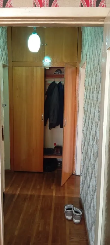 1²/2/5, Shota Rustaveli, mo‘ljal: Birodarlar qabrlari 8