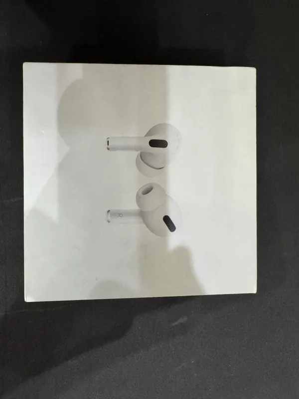 AirPods Pro Lightning 1