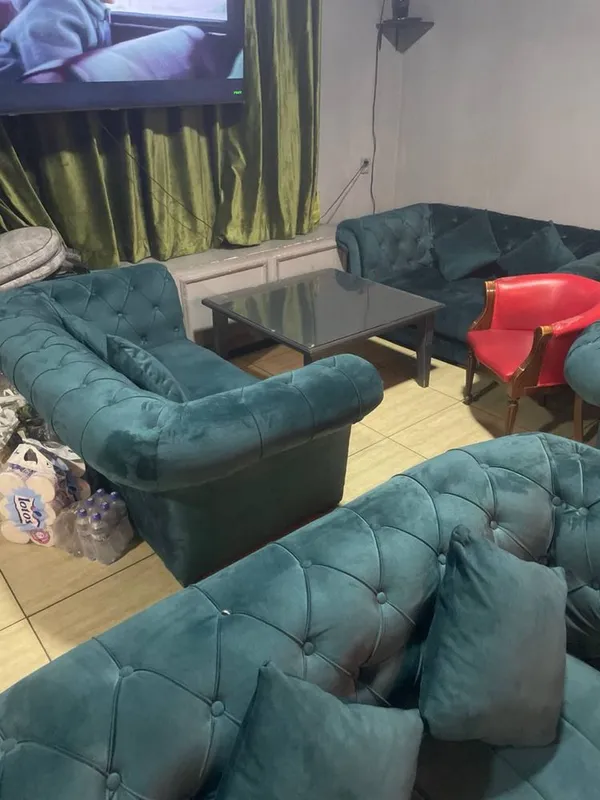 yumshoq mebel toplami divanlar toplami kimga kerak bolsa