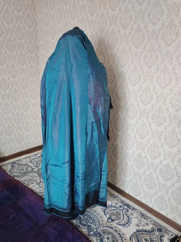 Qadimiy 19 asirga tegiwli suzane va paranji sotiladi — фото 4