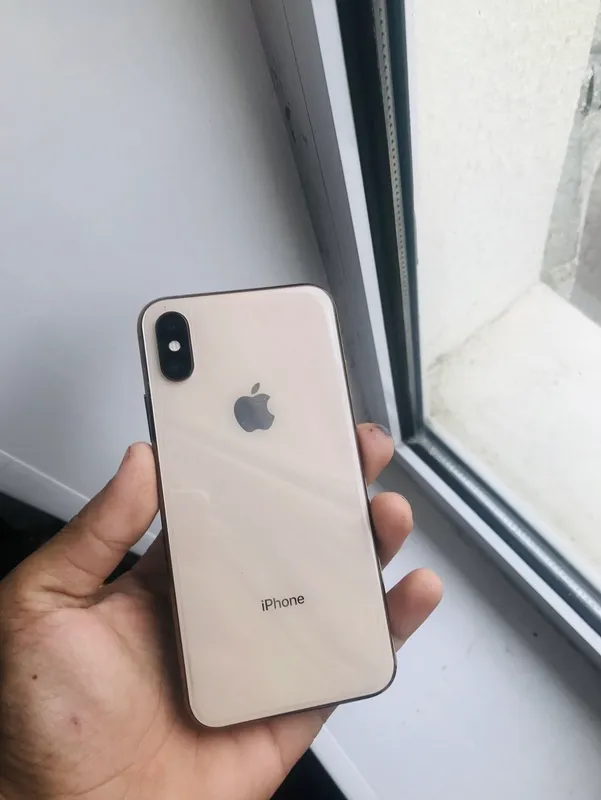 iPhone XS 256 ГБ 6 iPhone XS 256 ГБ 6