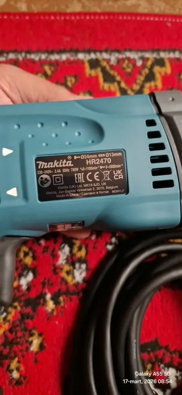 Perforator Makita HR 2470 original. — фото 1