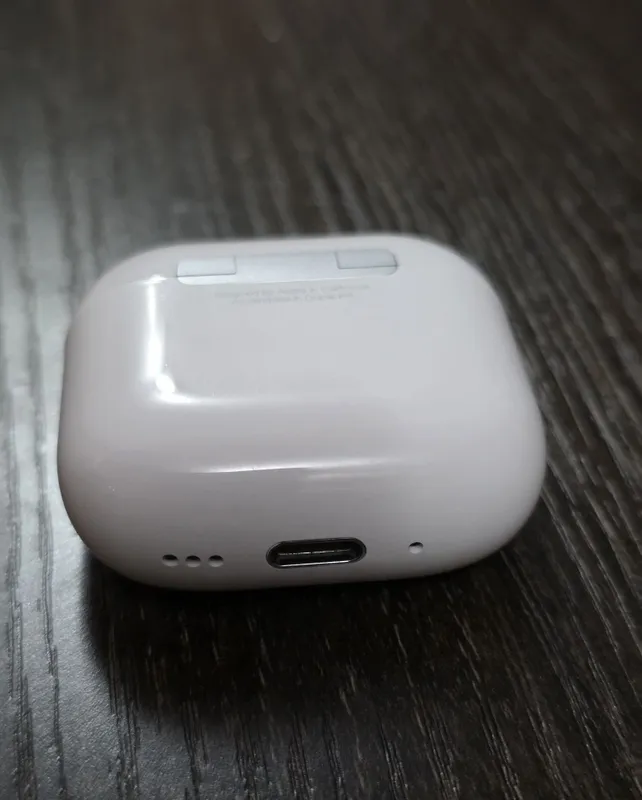 Airpods 4 ANC. Xolati yangi original 5 Airpods 4 ANC. Xolati yangi original 5