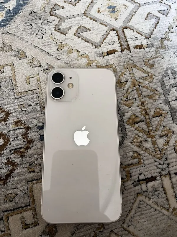 Продам телефон в хорошем состоянии,iphone 12 mini 2 Продам телефон в хорошем состоянии,iphone 12 mini 2