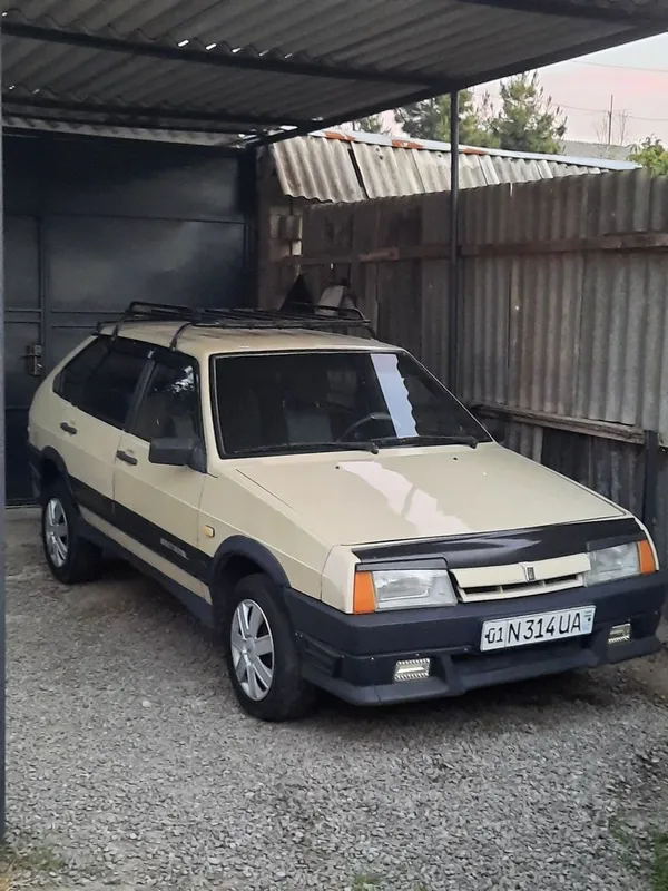 Продаётся автомобиль марки Ваз 2109 ,1989 г. выпуска. 2 Продаётся автомобиль марки Ваз 2109 ,1989 г. выпуска. 2