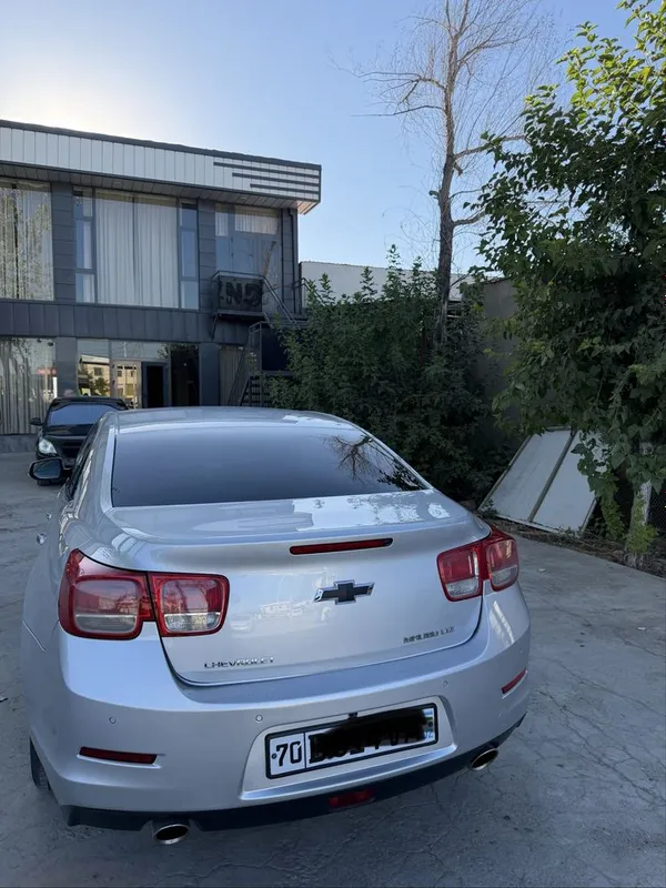 Malibu 1 sotiladi 3
