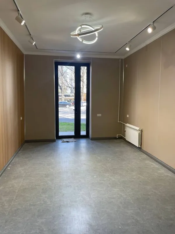 Стадион Старт Breadly | 92кв - нежилое помещение вдоль дороги Продажа — фото 4