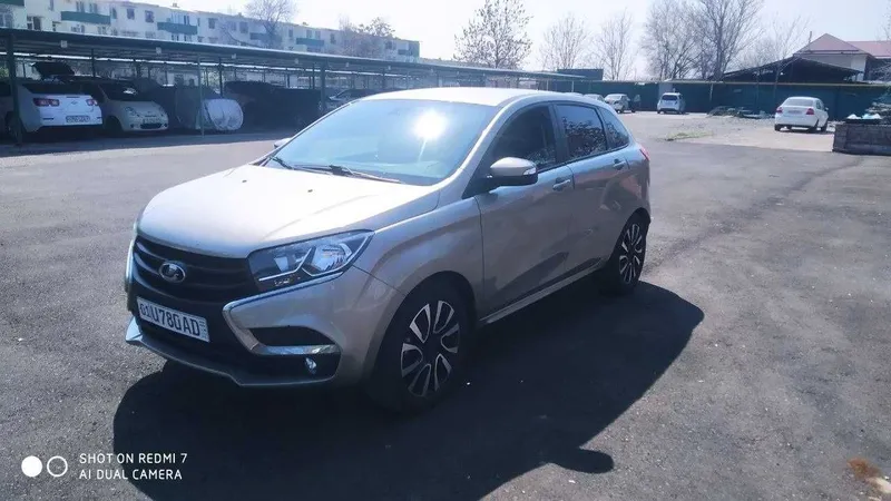 Продаётся или Аренда с выкупом Lada XRay 2018 года 1.8 автомат коробка — фото 1