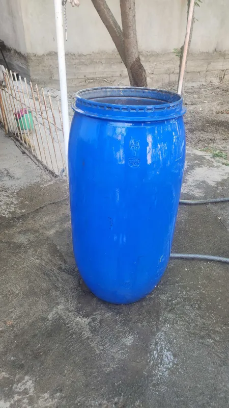 Продам бочки пластиковые Продам бочки пластиковые
