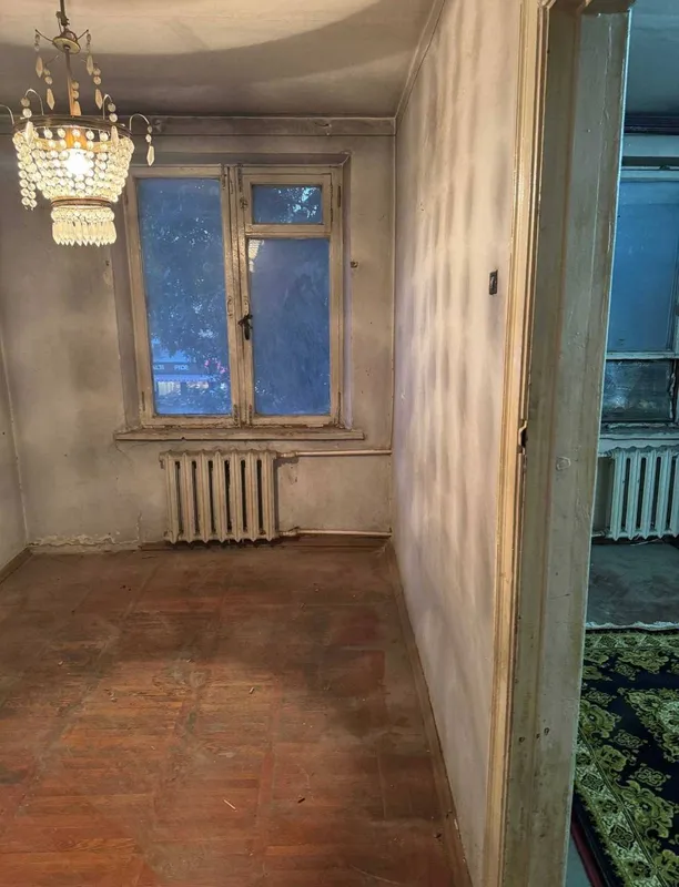 73 m² 3 xonali kvartira sotiladi, 3/5, ta’mirsiz (Yakkasaroy, Bratskiye) 3