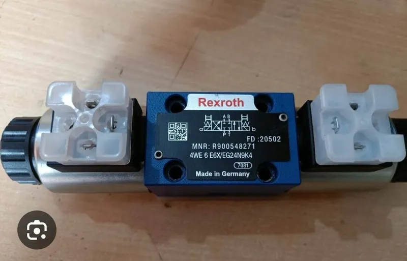 Гидравлический распределитель Rexroth модель 4WE10E31/CG24N9K4 — фото 1