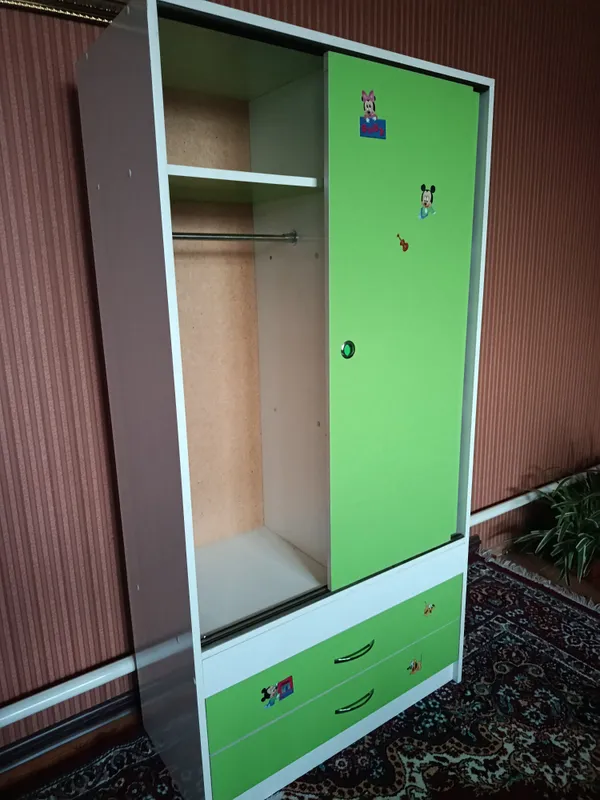 Детский шкаф 2