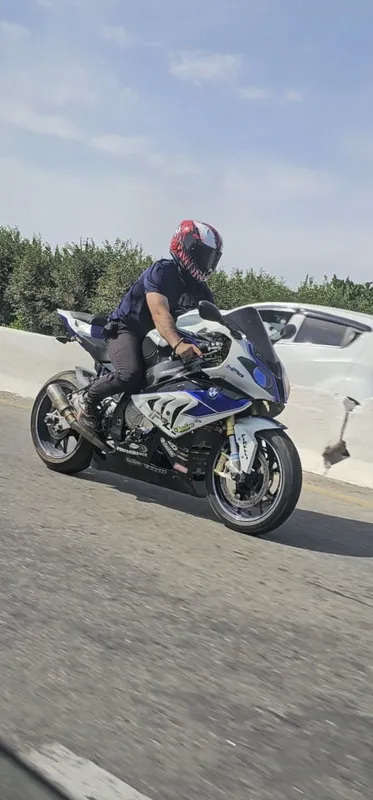 BMW S1000RR SportBike Original 5