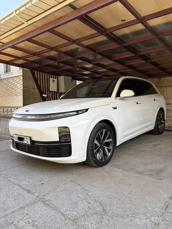 Lixiang Li L7 Max 2023 Toza 1 Lixiang Li L7 Max 2023 Toza 1