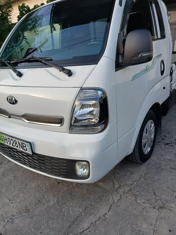 Kia Bongo holati ideal 7 Kia Bongo holati ideal 7