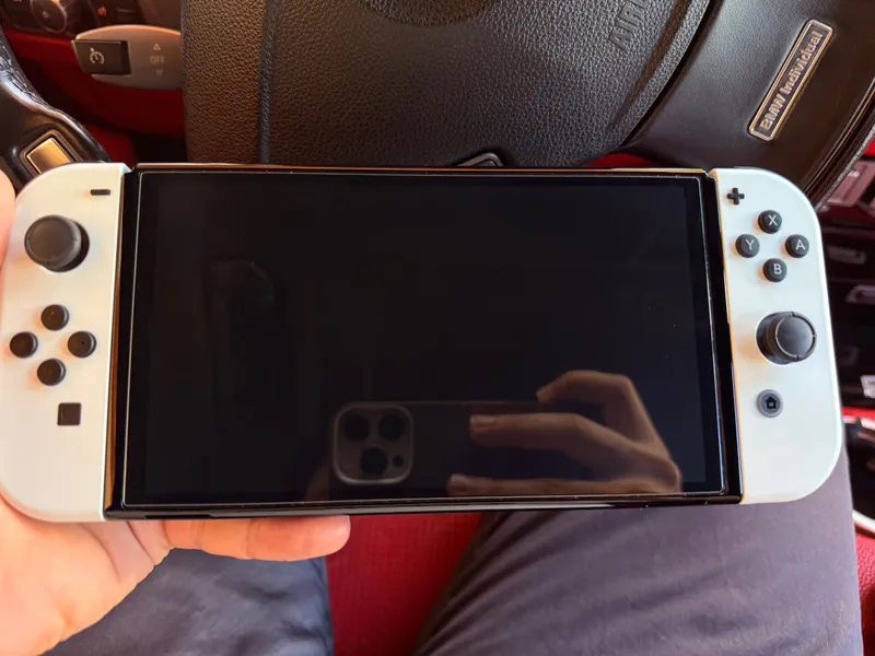 Nintendo switch oled — фото 2