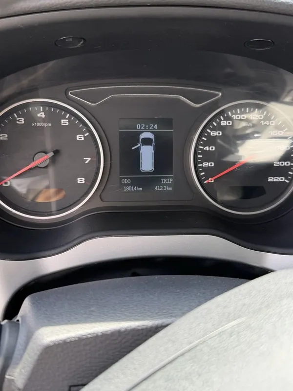 Продаётся JAC M4 с автоматической коробкой передач 7 Продаётся JAC M4 с автоматической коробкой передач 7