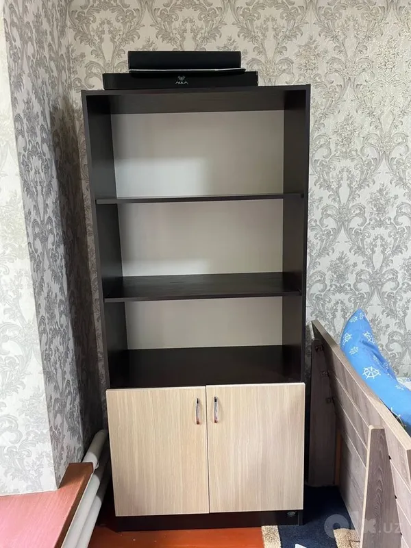 Kitoblar/ofis/yotoqxona uchun javonli shkaf 3 Kitoblar/ofis/yotoqxona uchun javonli shkaf 3