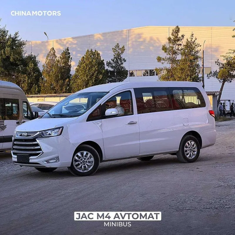 JAC M4 turizimga ideal mashina 3 JAC M4 turizimga ideal mashina 3