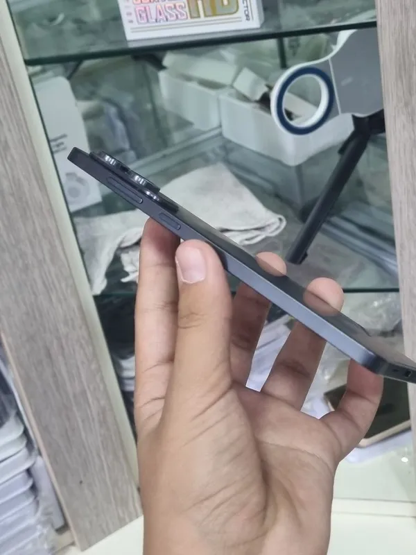 Samsung S25 Edge 3