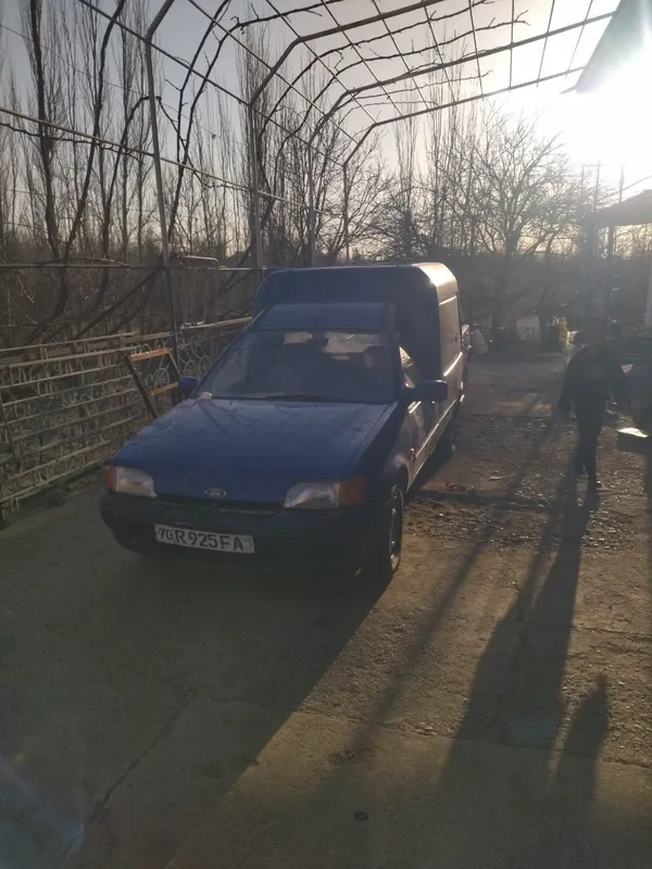 Ford motor sotiladi yoqilgʻi dezil 1.8