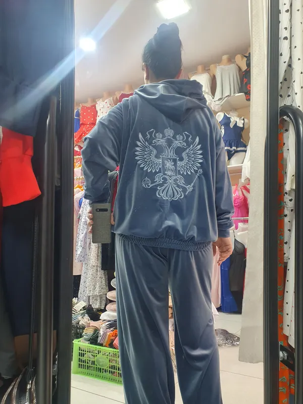 Наш костюм-двойка в продаже 3 Наш костюм-двойка в продаже 3