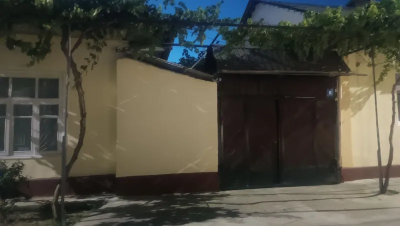 uchaska sotiladi 3 uchaska sotiladi 3