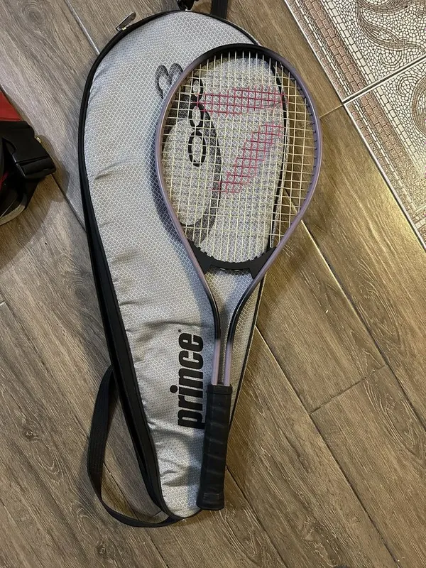 Katta tennis uchun raketkalar sotiladi 2 Katta tennis uchun raketkalar sotiladi 2