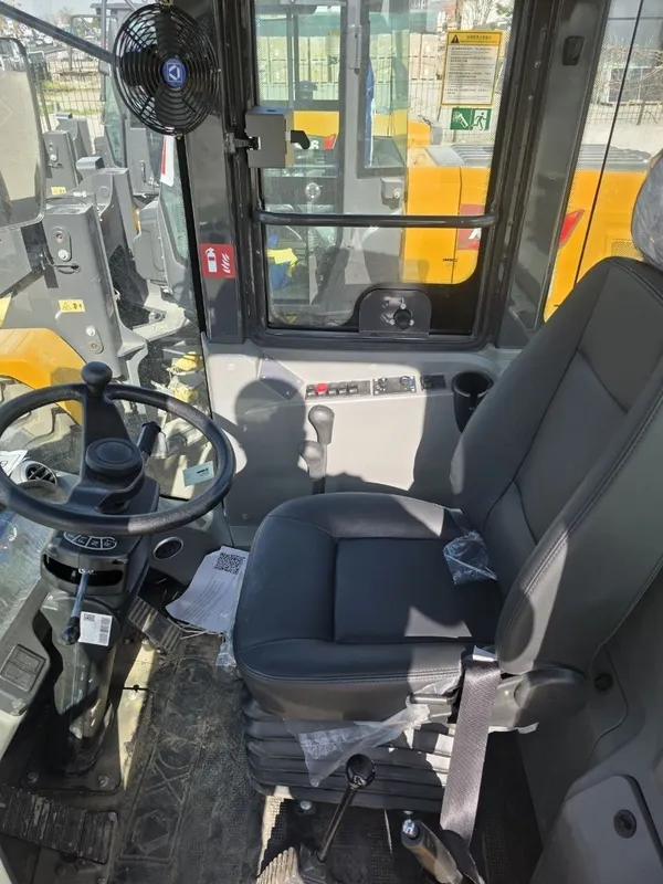 XCMG Lw300fn 1.8куб — фото 6