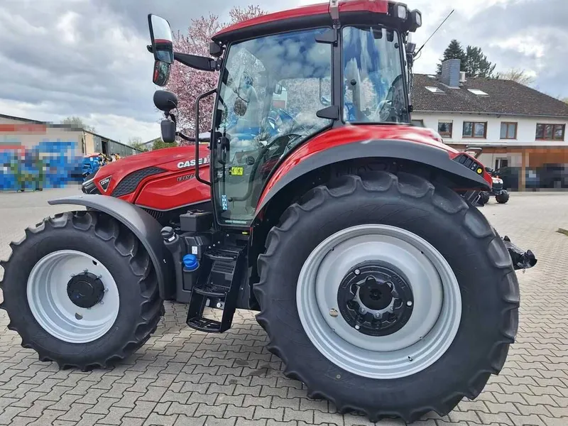 Новый трактор колесный Case IH FARMALL 120 M 2 Новый трактор колесный Case IH FARMALL 120 M 2