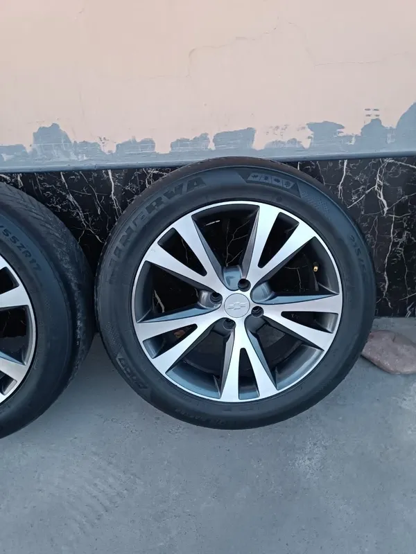 Kaptiva Diska Balon Sotiladi 215 55 R17 Holati ideal — фото 5