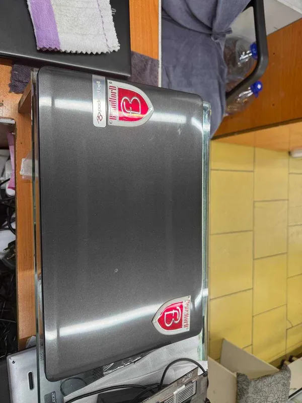 Packard bell ofis noutbukini sotaman 1 Packard bell ofis noutbukini sotaman 1