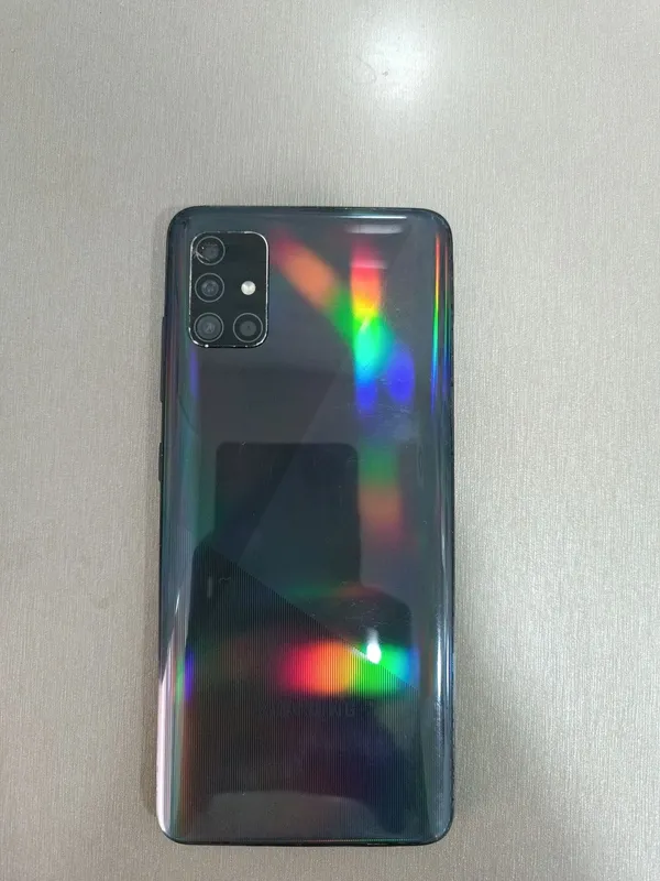 Samsung galaxsi a51