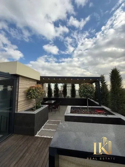 Mirabad Avenue ЖКда 4 xonali kvartira sotiladi 8