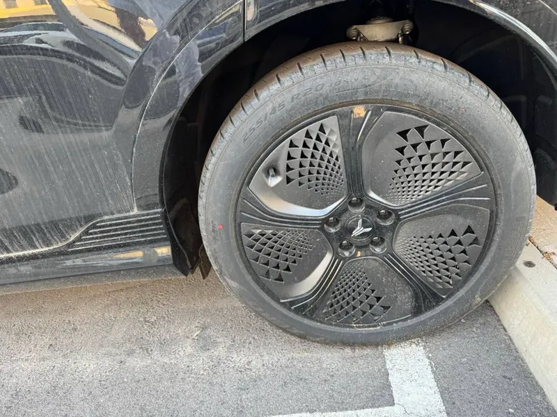 Voyah Caurage full 4wd 3 Voyah Caurage full 4wd 3