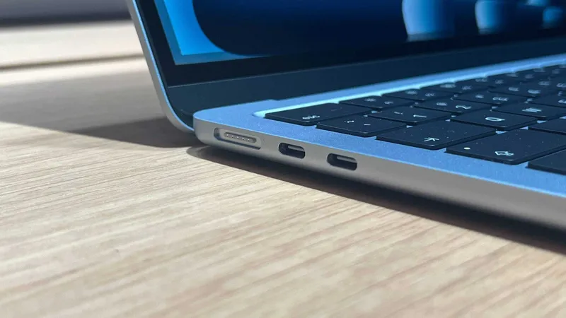 Mac Book Air M5 Sky blue — фото 2