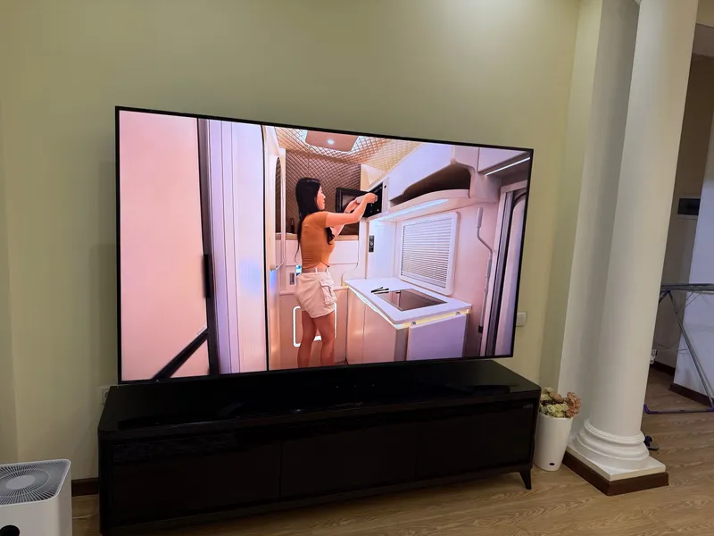 LG 50” LED UT 91 — фото 2