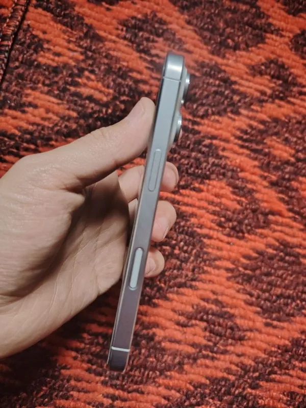 iPhone 16 Pro 512 ГБ 3 iPhone 16 Pro 512 ГБ 3