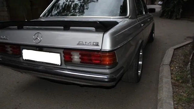 Спойлер Koenig Specials/Zender Mercedes W123 C123 AMG Boot Spoiler 3 Спойлер Koenig Specials/Zender Mercedes W123 C123 AMG Boot Spoiler 3