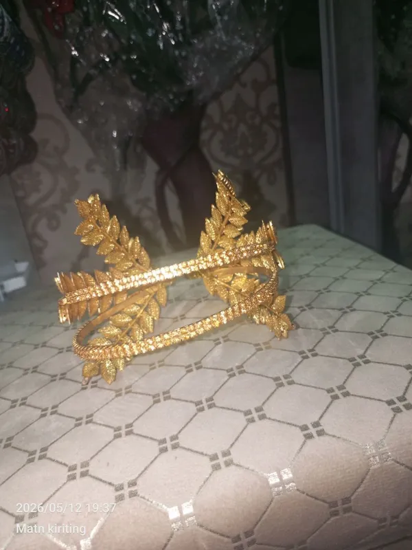sariq toshli diadema -nafis va yorqin — фото 1